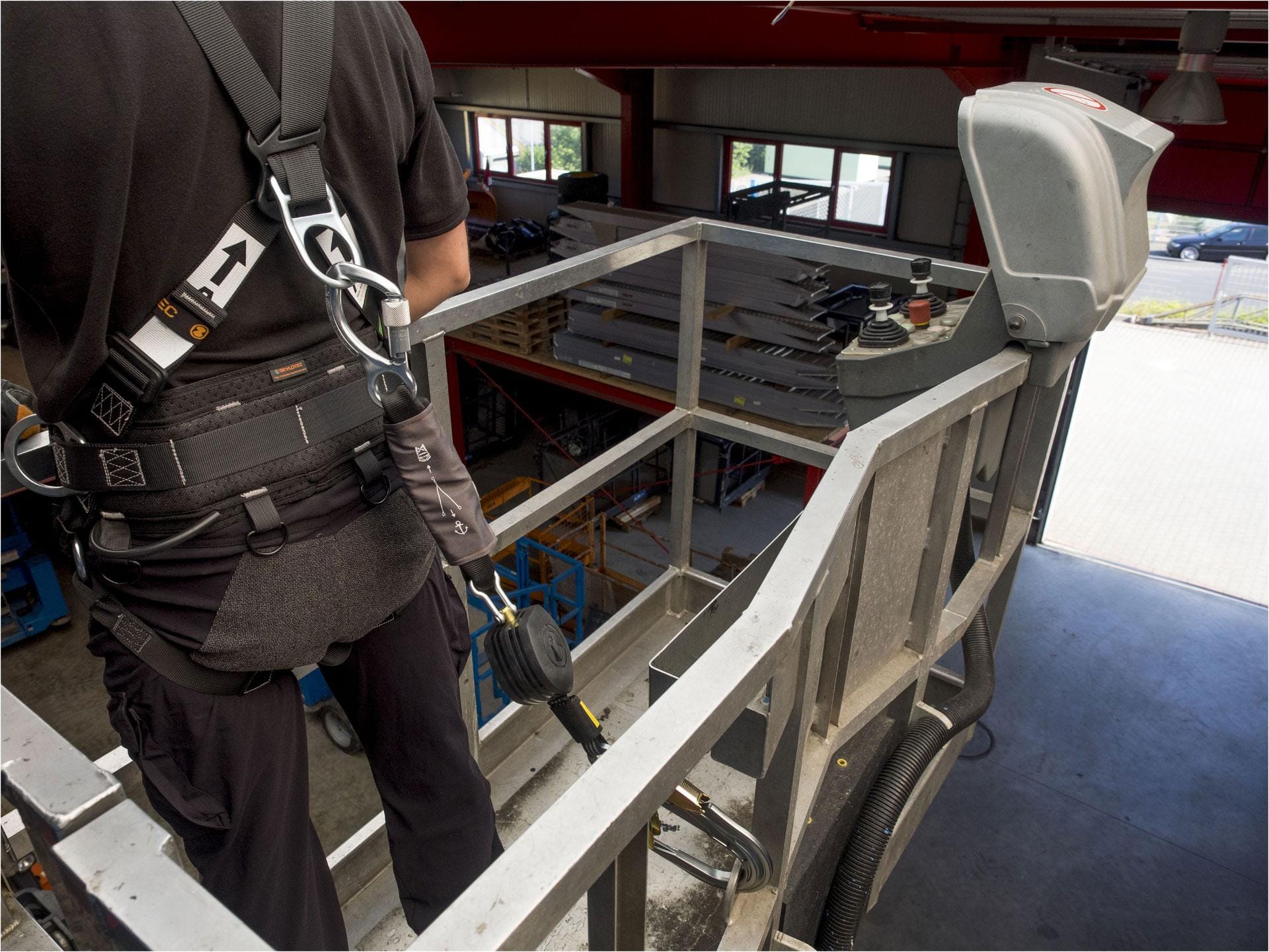 Skylotec HSG-021 PEANUT I, Compact Connecting Device - Gambar 2